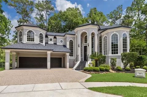 11 Twin Greens Ct, Kingwood, TX 77339
