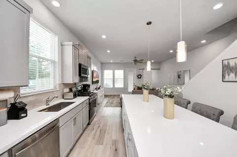 Kitchen - 3628 Standing Rock Dr, Spring, TX 77386 photo 5 of 5