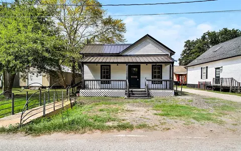 Exterior - 106 Spring School Rd, Spring, TX 77373 photo 5 of 7