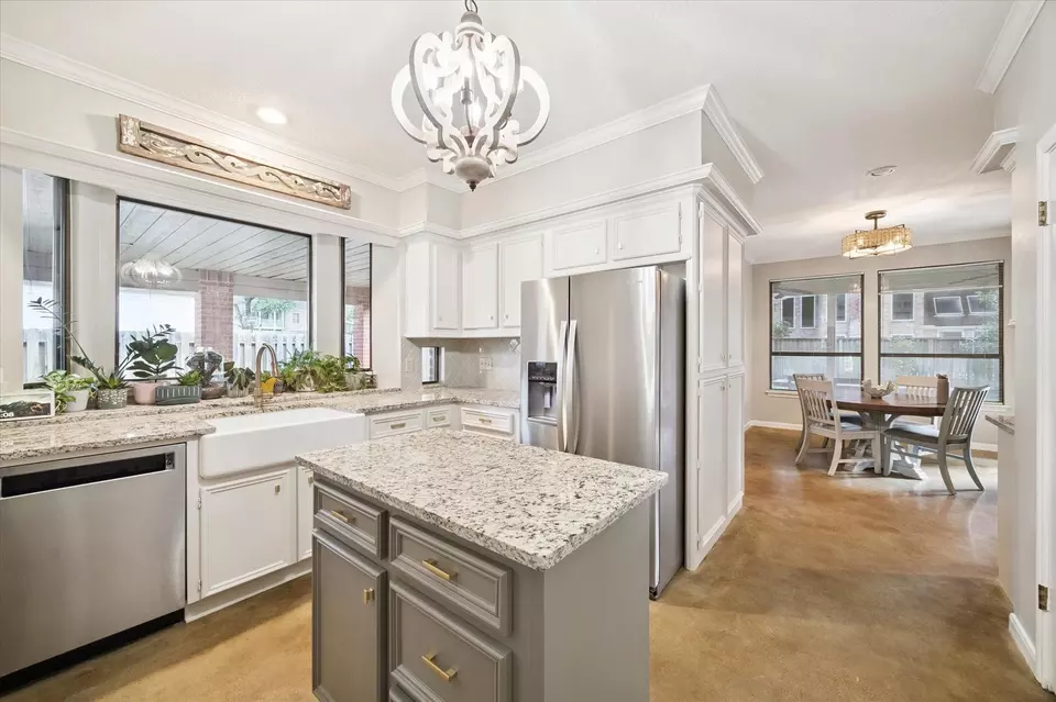 Kitchen - 5006 Sandy Cedar Dr, Kingwood, TX 77345 photo 1 of 3
