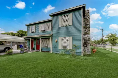 1202 Hunter Dr, Texas City, TX 77590