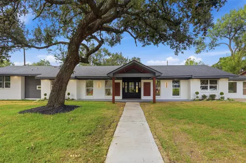 4829 Willowbend Blvd, Houston, TX 77035