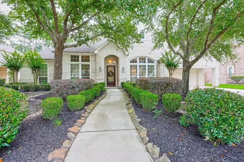 2318 Spring Lake Park Ln, Spring, TX 77386