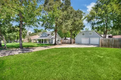 2011 Coe Rd, Pinehurst, TX 77362 photo 1