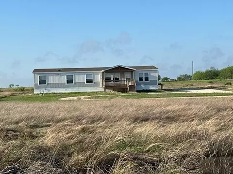 6635 County Road 152, Pawnee, TX 78145