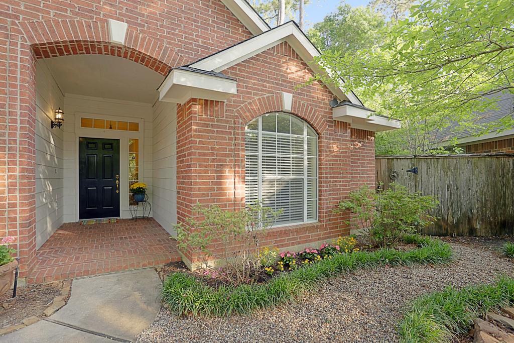151 Avonlea Ct, Spring, TX 77382 photo 1