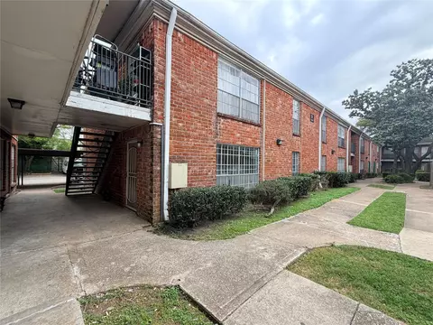 9201 Clarewood Dr #72, Houston, TX 77036