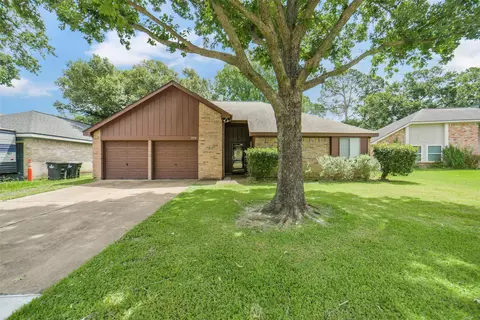 2714 Carson Dr, Katy, TX 77493