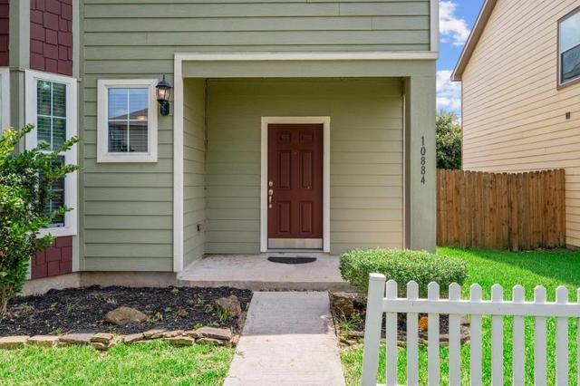 10884 S Lake Mist Ln, Willis, TX 77318