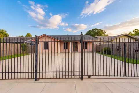 1006 Kress St, Houston, TX 77020