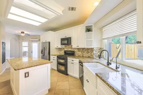 Kitchen - 19623 Teller Blvd, Spring, TX 77388 photo 5 of 5