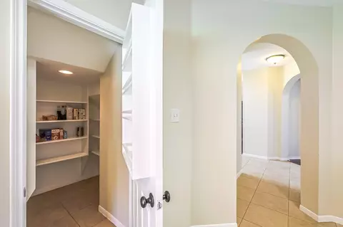 Entry Way - 19623 Teller Blvd, Spring, TX 77388 photo 7 of 10