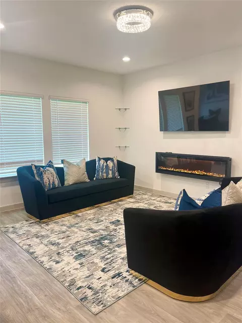 206 John House Ln, Rosharon, TX 77583