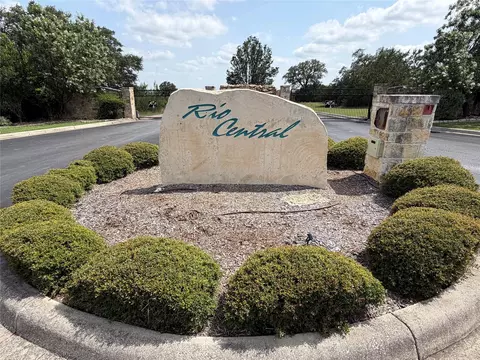336 River Cliff Pl, Spring Branch, TX 78070