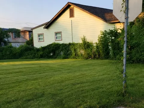 1314 43rd St, Galveston, TX 77550