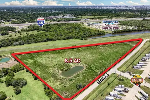 2602 Maxwell St, La Marque, TX 77568