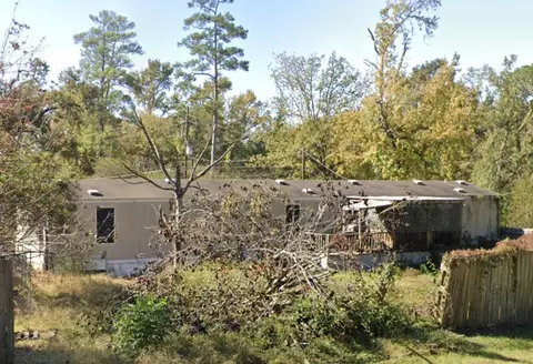 117 Oak St, Trinity, TX 75862 photo 1