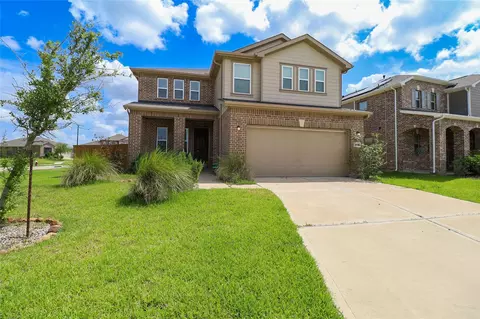 1418 Red Hills Dr, Rosharon, TX 77583