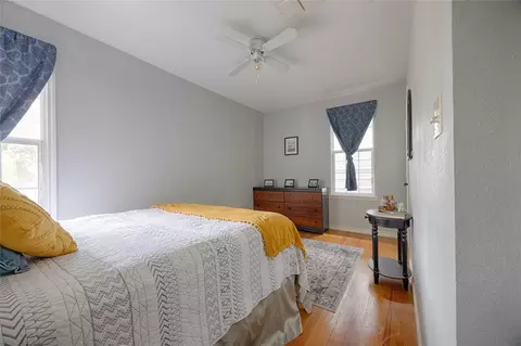 Bedroom - 403 E 7th St, Flatonia, TX 78941 photo 6 of 7