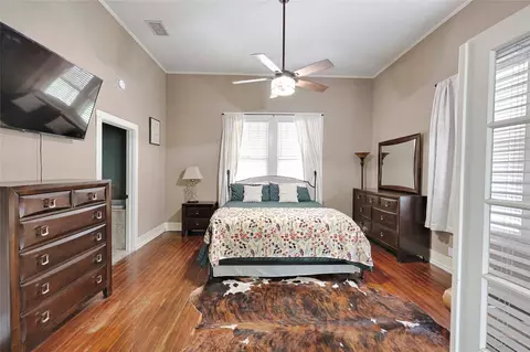 Bedroom - 403 E 7th St, Flatonia, TX 78941 photo 3 of 7