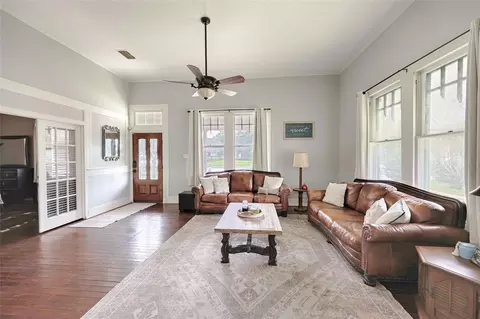 Living - 403 E 7th St, Flatonia, TX 78941 photo 1 of 3
