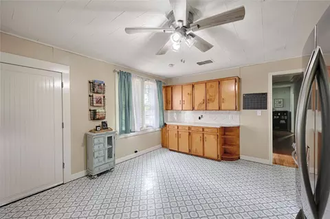 Kitchen - 403 E 7th St, Flatonia, TX 78941 photo 3 of 4