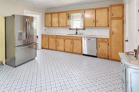 Kitchen - 403 E 7th St, Flatonia, TX 78941 photo 1 of 4