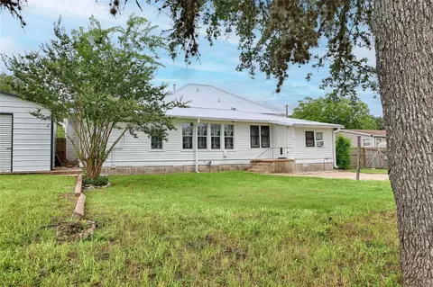 Other - 403 E 7th St, Flatonia, TX 78941 photo 6 of 8