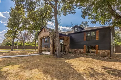 24578 Derry St, Hempstead, TX 77445