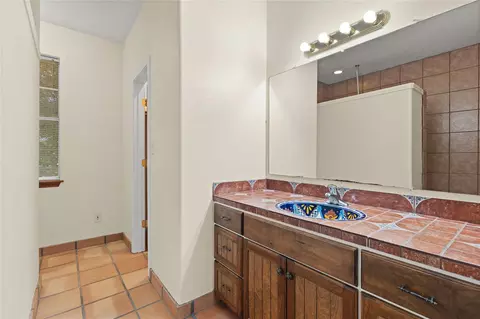 Bath - 21800 Stargrass Dr, Spring, TX 77388 photo 2 of 3