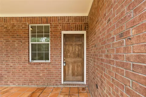 Exterior - 21800 Stargrass Dr, Spring, TX 77388 photo 4 of 6