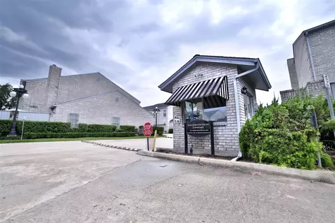 486 S Wilcrest Dr #486, Houston, TX 77042