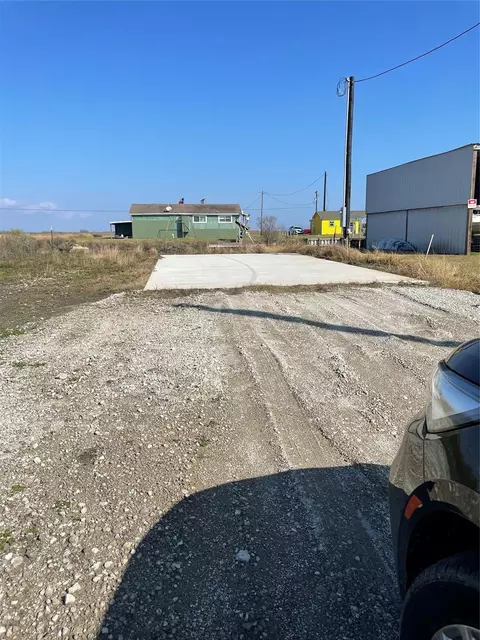 299 County Road 299, Sargent, TX 77414