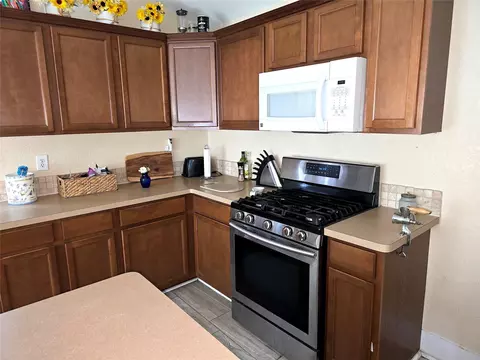 11939 11th St, Santa Fe, TX 77510