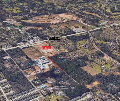 33205 Magnolia Cir, Magnolia, TX 77354