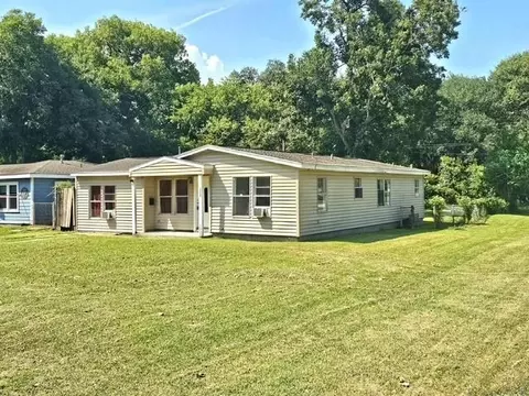 1002 Orange St, La Marque, TX 77568