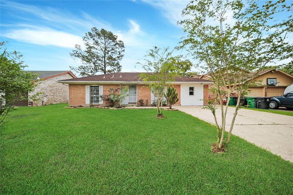 719 Grand Oaks Dr, Houston, TX 77015 22 Photos MLS 34449650 Movoto