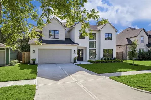 1933 Restridge Dr, Houston, TX 77055