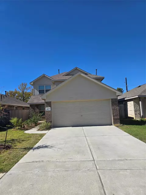 9219 Velasco Hills Dr, Baytown, TX 77521