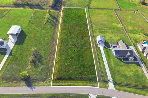22810 Chenango Lake Dr, Angleton, TX 77515