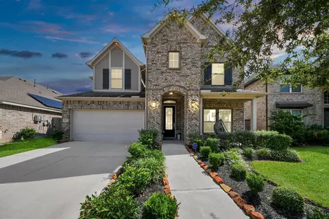 8922 Golden Mist Dr, Missouri City, TX 77459