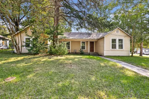 2717 Old Houston Rd, Huntsville, TX 77340