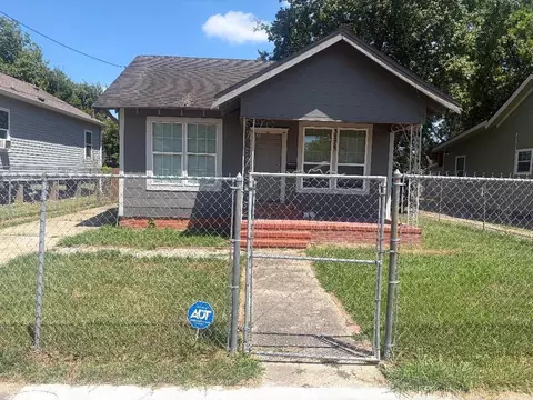 3275 Brandon St, Beaumont, TX 77705