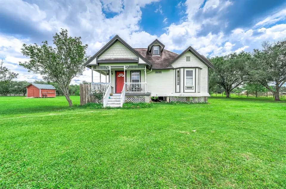  6607 S Mallard Dr, Fulshear, TX 77441 photo 5