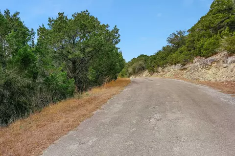 20804 Post Oak Dr, Leander, TX 78645 photo 8