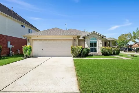 3218 Windy Cape Ln, League City, TX 77573