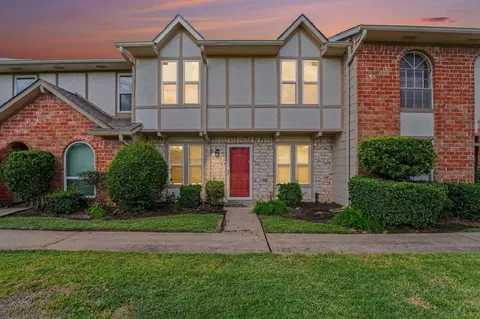 44 Chapparal Ct, Missouri City, TX 77459