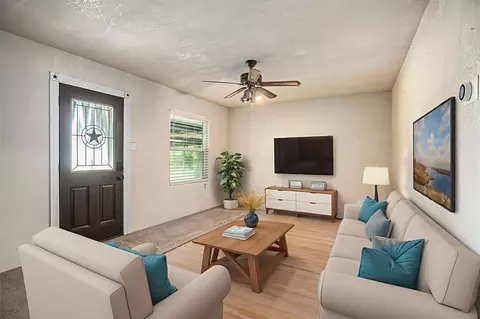 4028 Avenue N 12, Santa Fe, TX 77510