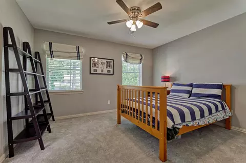 Bedroom - 6515 Glenhill Dr, Spring, TX 77389 photo 5 of 6