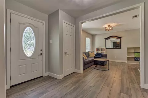 Entry Way - 6515 Glenhill Dr, Spring, TX 77389 photo 2 of 2